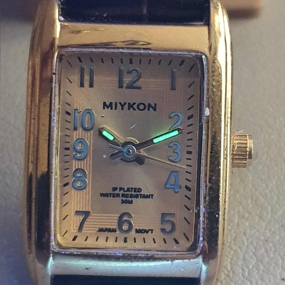 🦋10/$20🦋 Miykon Goldtone w/Brown Leather Women's Tank Watch